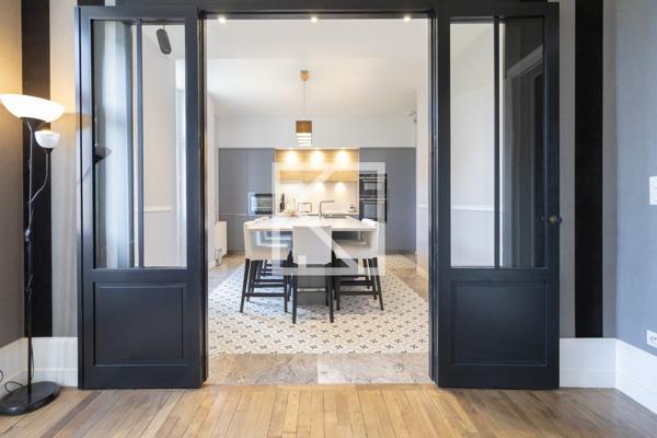 MAISON BOURGEOISE DE STANDING EN CENTRE VILLE