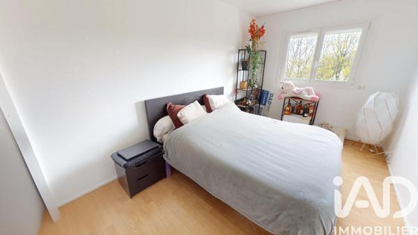 Appartement à vendre 4 pièces 93 m² Savigny-le-Temple