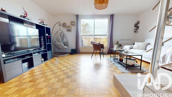 Appartement à vendre 4 pièces 93 m² Savigny-le-Temple