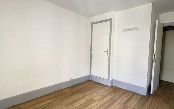 Appartement à louer    2 pièces •  Beaumont