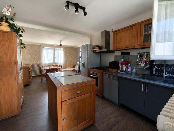 Maison à CHOLET, 49300 - 5 pièces 83m²