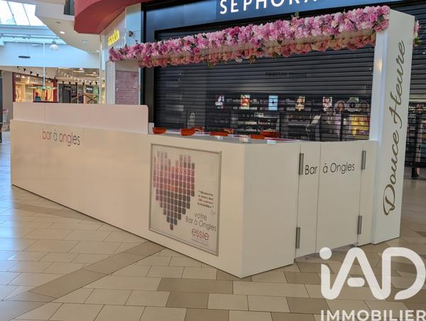 Esthétique, Coiffure​ à vendre 16 m² La Chapelle-Saint-Aubin