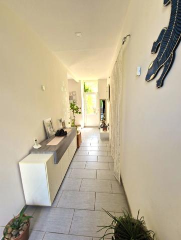 MAISON DE CHARME AVEC ACTIVITE DE GÎTES (07) GLUIRAS