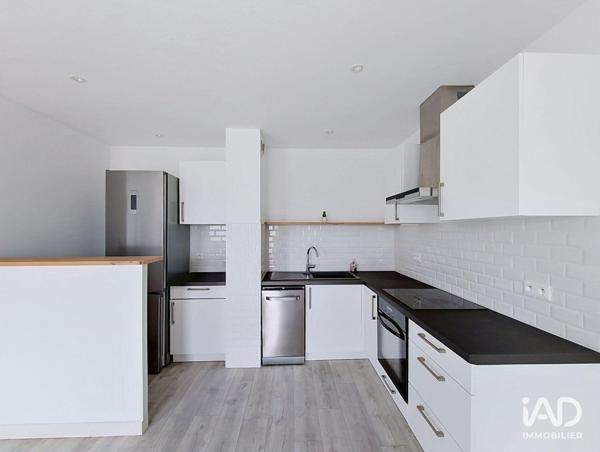 Location appartement 3 pièces 66 m² Saint-Malo