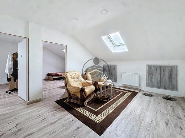 Vente Maison 7 pièces 166 m2 à Saint-Quentin