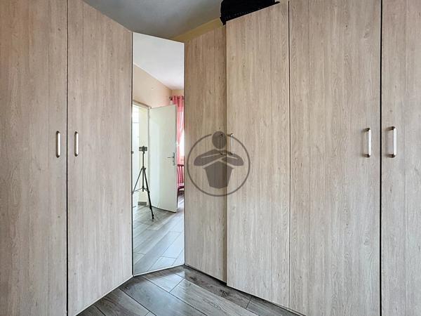 Vente Maison 7 pièces 166 m2 à Saint-Quentin