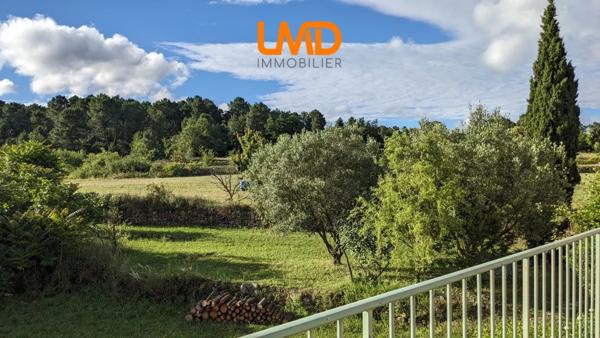 Propriété en pierre 430m2 avec 9ha de terres attenantes et lac