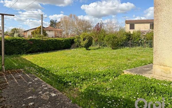 Maison à vendre    5 pièces •  Fleurance