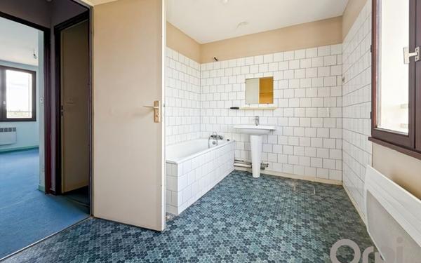 Maison à vendre    5 pièces •  Fleurance