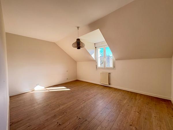 MAISON - QUARTIER AVESNIERE - 101 m²