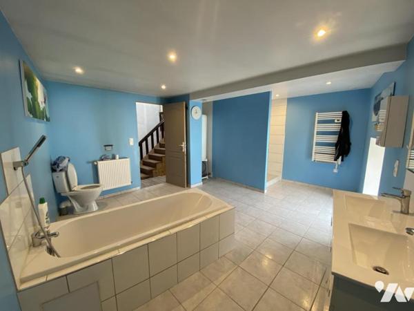MAISON DE VILLAGE HABITABLE