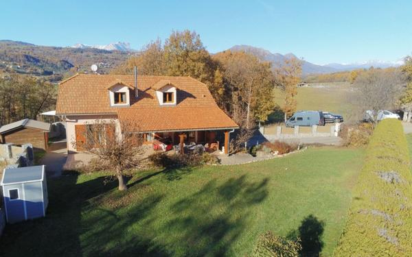 Maison à vendre    6 pièces • 128 m2 Neffes