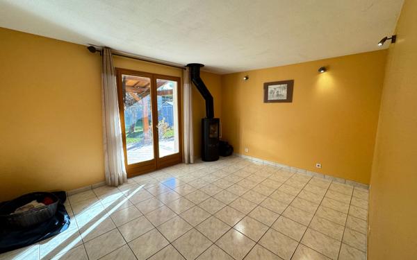 Maison à vendre    6 pièces • 128 m2 Neffes