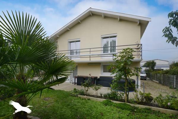 Maison à vendre |  Soyaux |  9 pièces | 129 m²