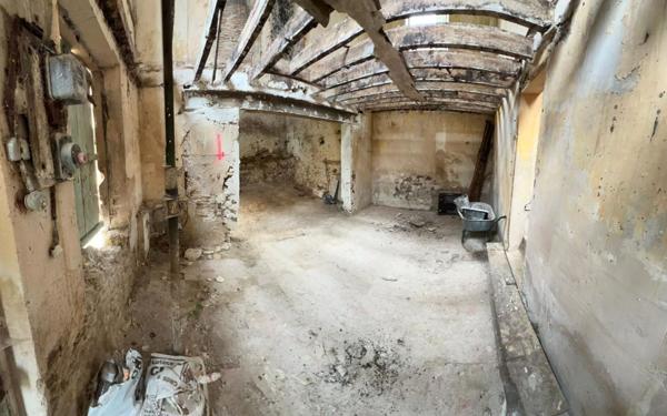 Maison à vendre    130 m2 Bézu-Saint-Germain