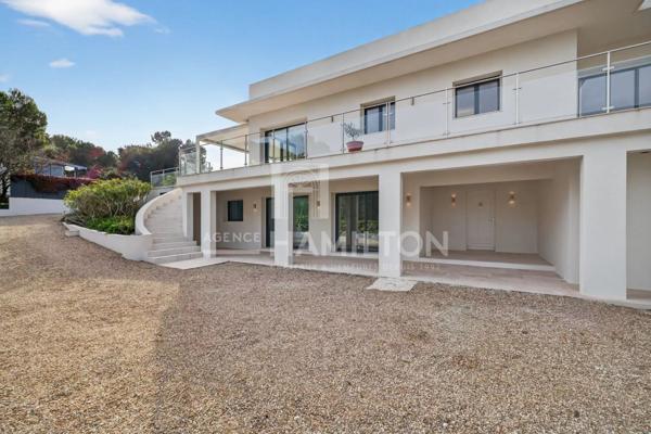 Villa Exceptionnelle : 170 m² avec Piscine et Vue à 360°, Mont L Nice