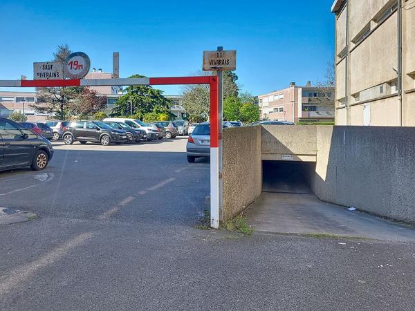 A VENDRE - Toulouse quartier Purpan - Garage en sous-sol, Avenue de Casselardit
