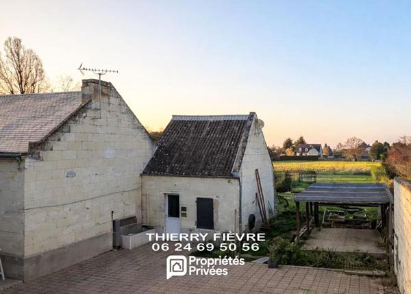 Chouzé Sur Loire 37140  Coeur de village Maison de 139 m2  6 pièces  4 chambres  dépendance jardin