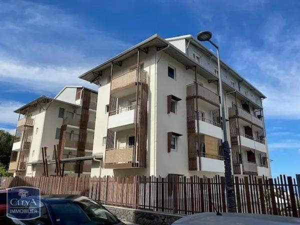 Appartement à louer 1 pièce 22.86m² Le Tampon (97430)