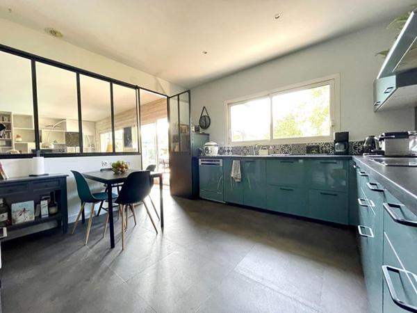 Maison Martignas Sur Jalle 6 pièce(s) 169 m2