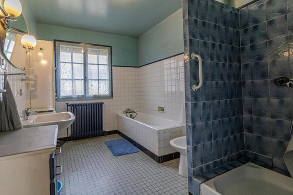 Maison Chabris 6 pièce(s) 130 m2