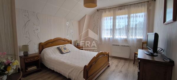 Maison familiale 218 m² - 6 chambres dont 1 de plain-pied - Villeneuve En Perseigne - Garage - Dépendances