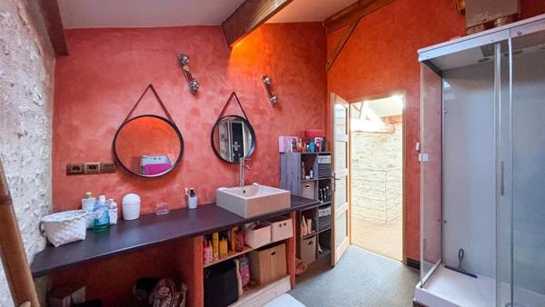 Maison Surgeres 5 pièce(s) 160m2