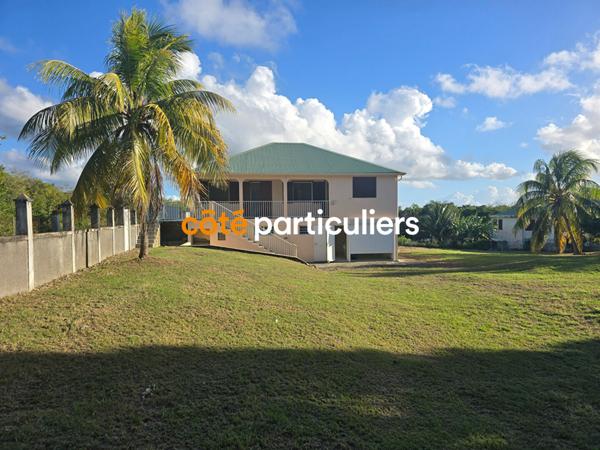 Location Maison92 m² - 4 Pièces - LE MOULE (97160)