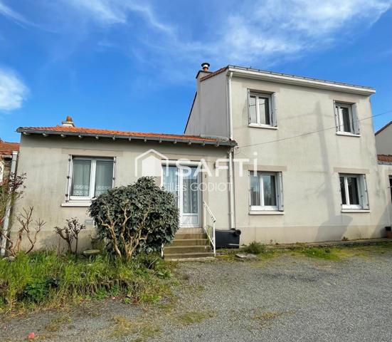 Maison de village + dependance en Pierre