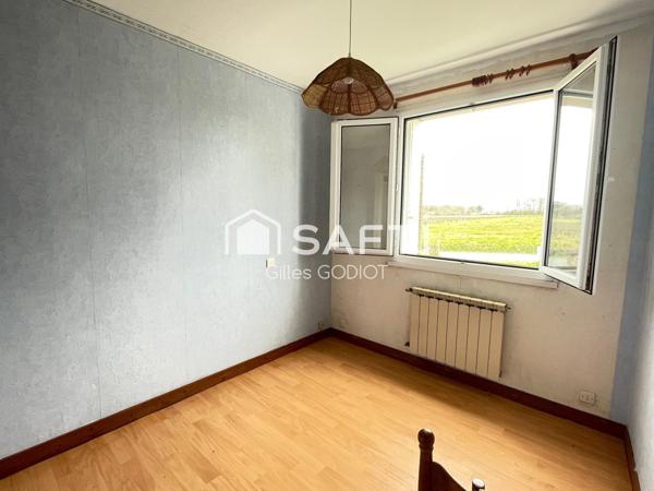 Maison de village + dependance en Pierre