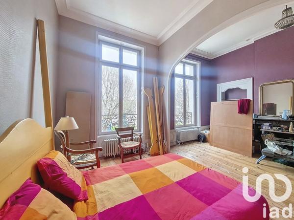 Appartement 4 pièces de 122 m² à Rochefort (17300)