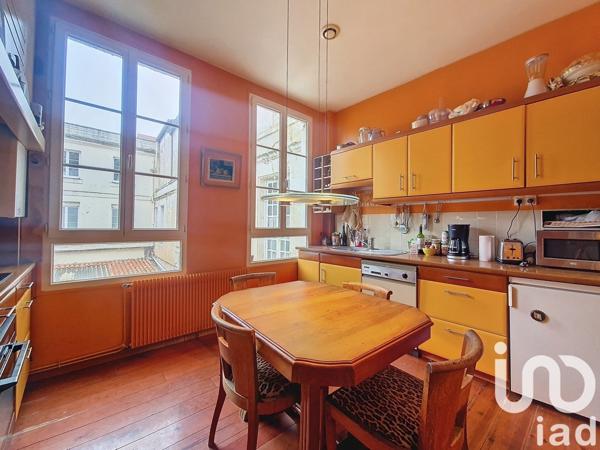 Appartement 4 pièces de 122 m² à Rochefort (17300)