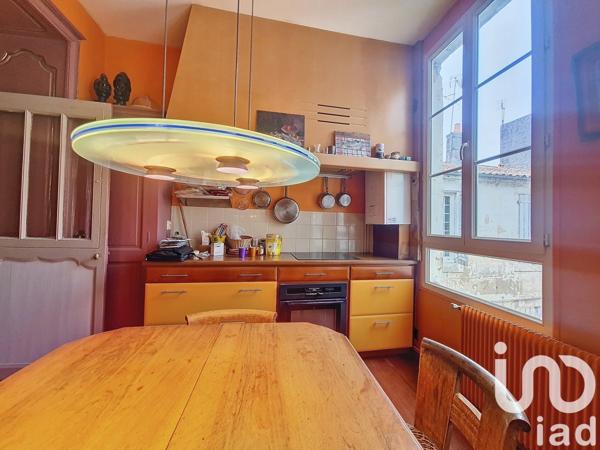 Appartement 4 pièces de 122 m² à Rochefort (17300)