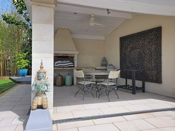 Maison
         7 pièces
        - 244 m² Bien prestige