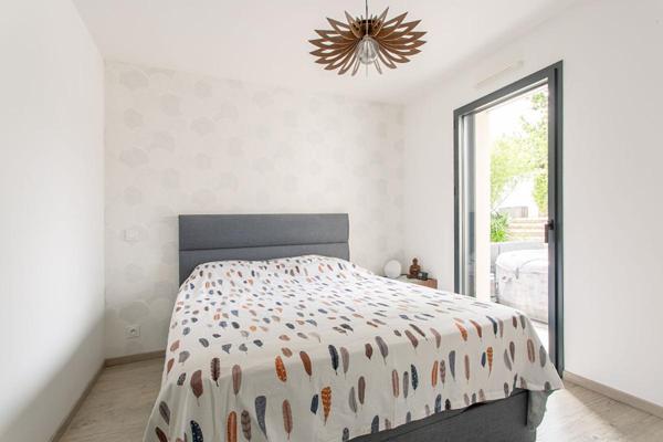Maison Mouzillon 6 P . 4 Chs . Bureau . 138.77 M² . T 681 M² . Garage . Terrasse . Balcon