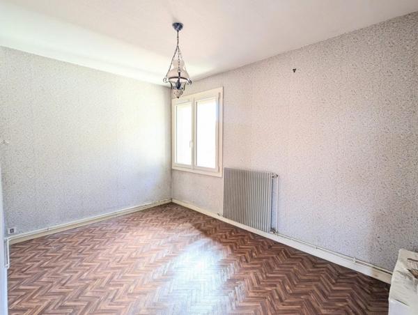 Vente / Immeuble à Chazelles-sur-Lyon (42140)