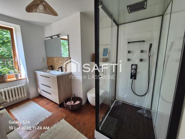 Maison avec jardin clos sans vis à vis et puits...