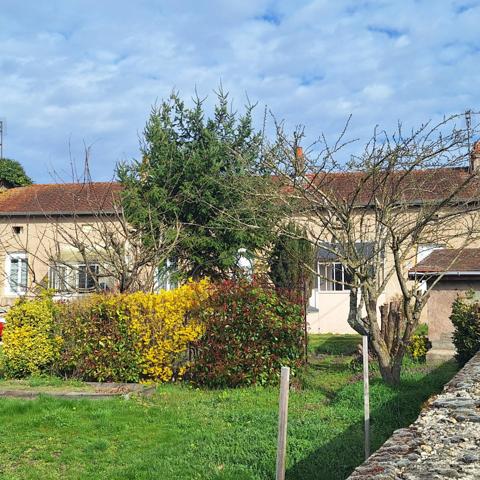 Immeuble composé de 2 appartements