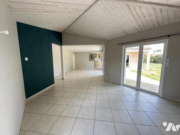 Maison de plain-pied à vendre – Charme et espace