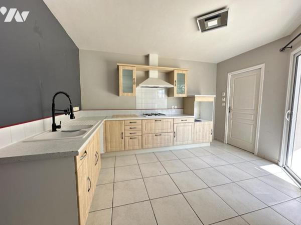 Maison de plain-pied à vendre – Charme et espace