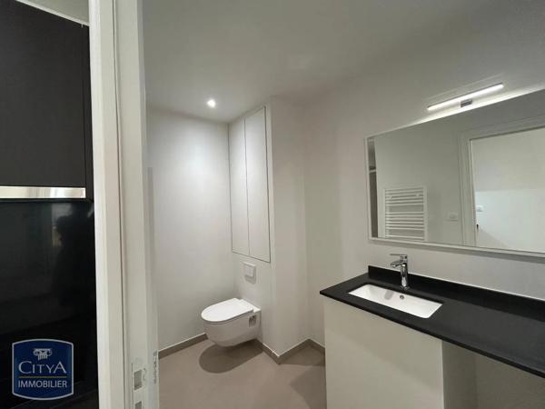 Appartement à louer 1 pièce 24.06m² Montauban (82000)