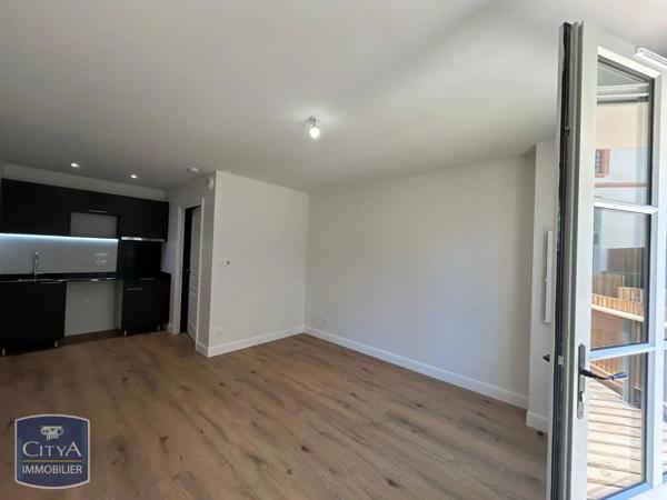 Appartement à louer 1 pièce 24.06m² Montauban (82000)