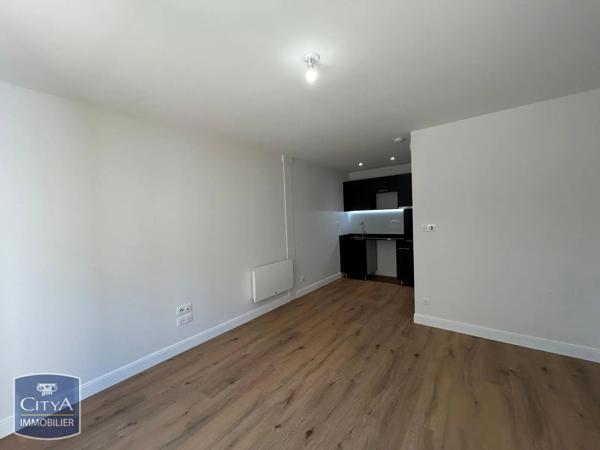Appartement à louer 1 pièce 24.06m² Montauban (82000)