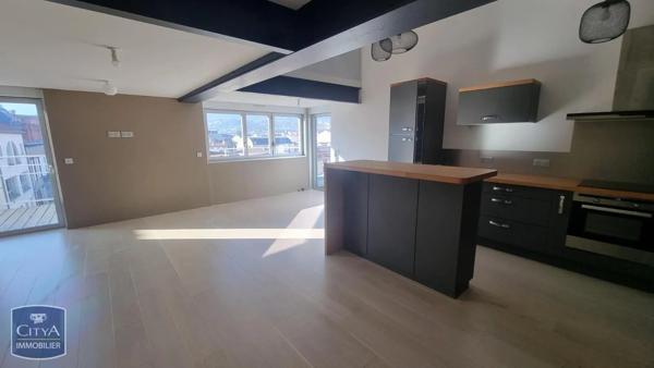 Appartement à louer 4 pièces 103.97m² Clermont-Ferrand (63000)