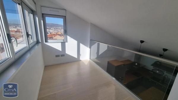 Appartement à louer 4 pièces 103.97m² Clermont-Ferrand (63000)
