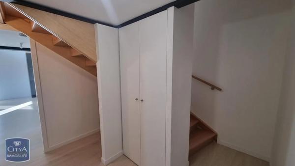 Appartement à louer 4 pièces 103.97m² Clermont-Ferrand (63000)