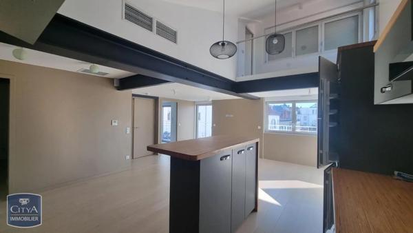 Appartement à louer 4 pièces 103.97m² Clermont-Ferrand (63000)