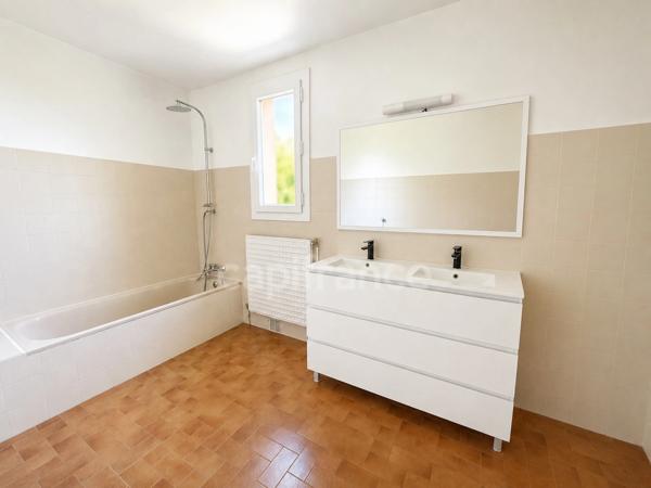 Maison Familiale à vendre 2 appartements SAINT HILAIRE (31)