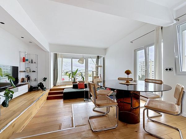 Appartement 2 pièce(s) 60.68 m2 360 000 € **  - Référence  162085