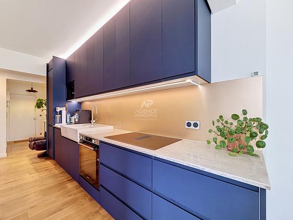 Appartement 2 pièce(s) 60.68 m2 360 000 € **  - Référence  162085